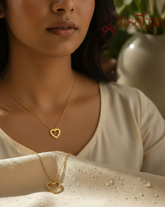 Gold-Plated Chain Necklace with Heart Pendant